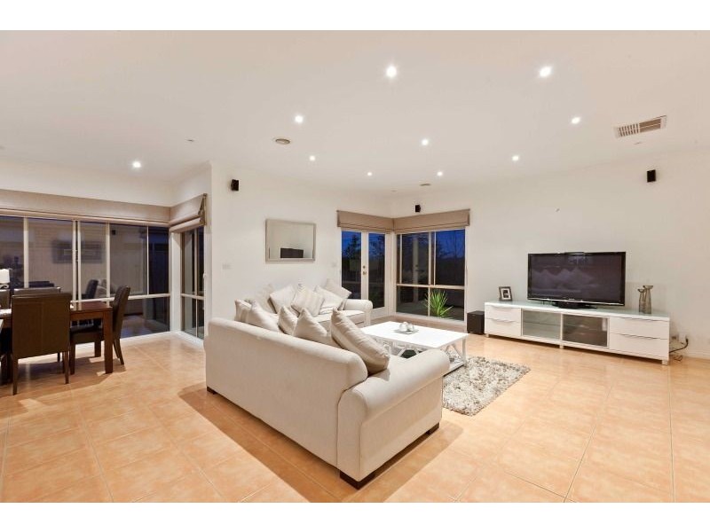 12 Sundew Drive, Langwarrin VIC 3910