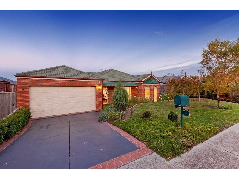 12 Sundew Drive, Langwarrin VIC 3910
