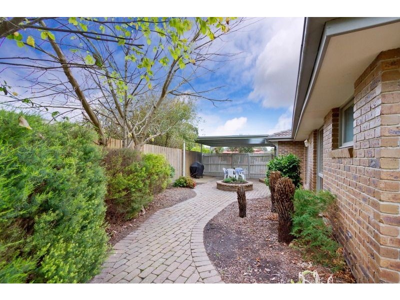 30 Malcolm Road, Langwarrin VIC 3910