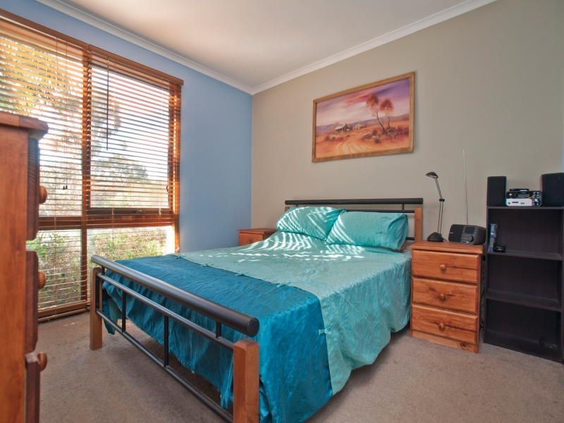 10 Tyrone Street, Langwarrin VIC 3910