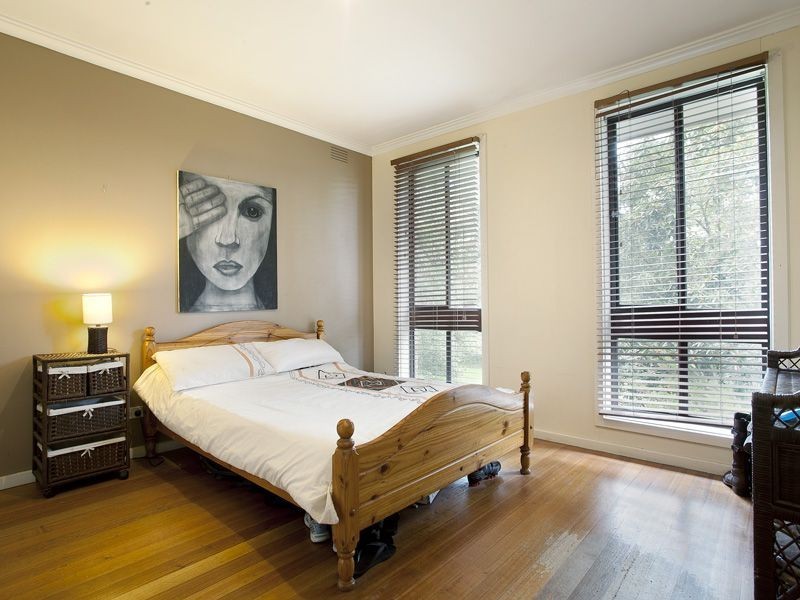 25 Woodlands Road, Cranbourne South VIC 3977