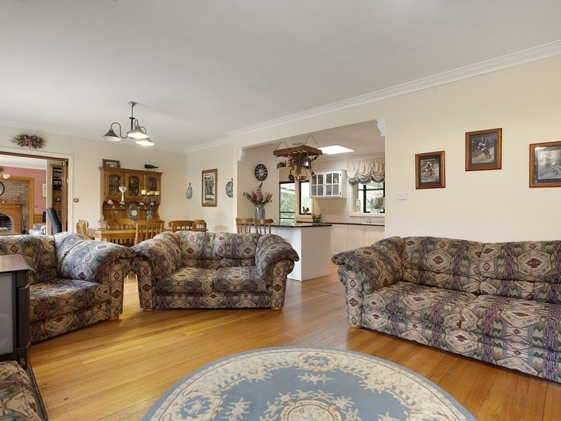 25 Woodlands Road, Cranbourne South VIC 3977