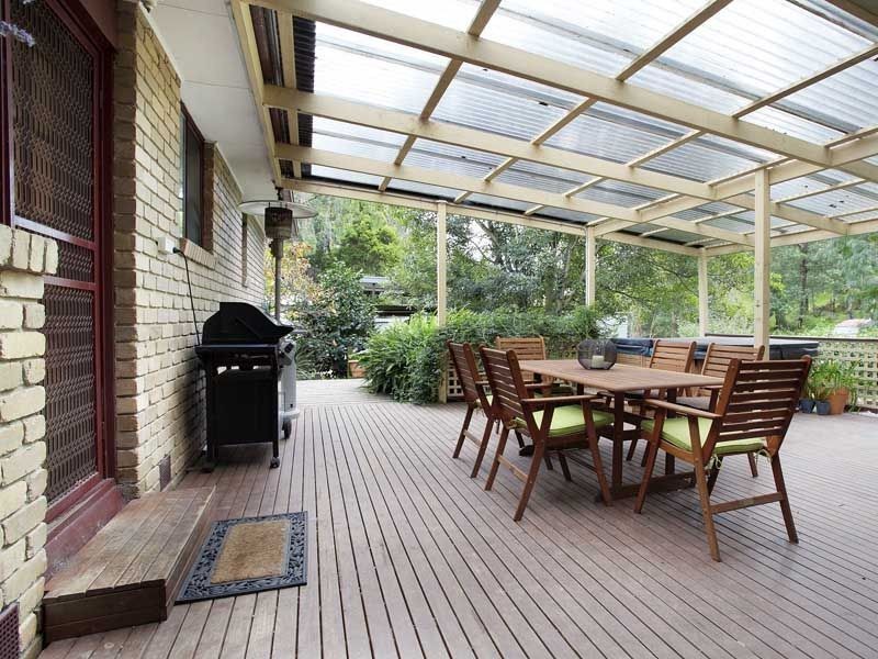 25 Woodlands Road, Cranbourne South VIC 3977