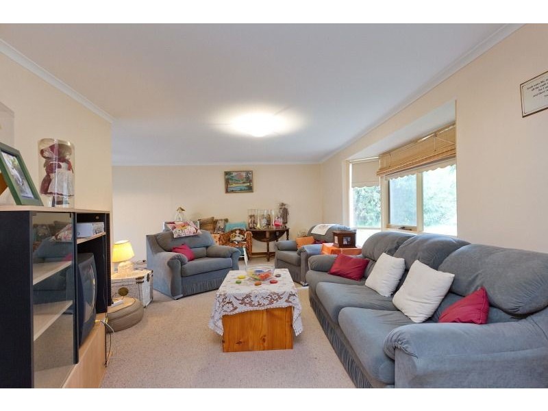 33 Monique Drive, Langwarrin VIC 3910