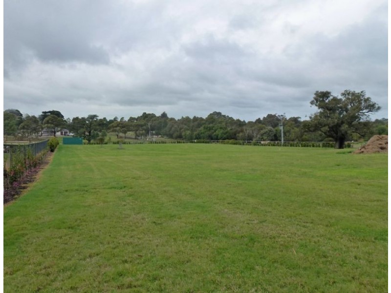 39 Hillcrest Drive, Langwarrin VIC 3910