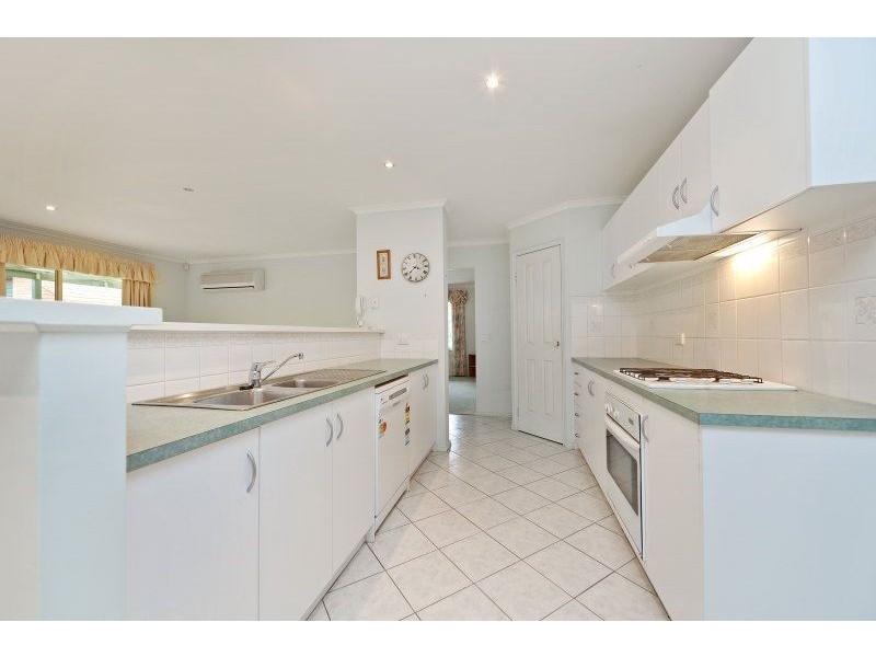 24 Kelly Drive, Langwarrin VIC 3910