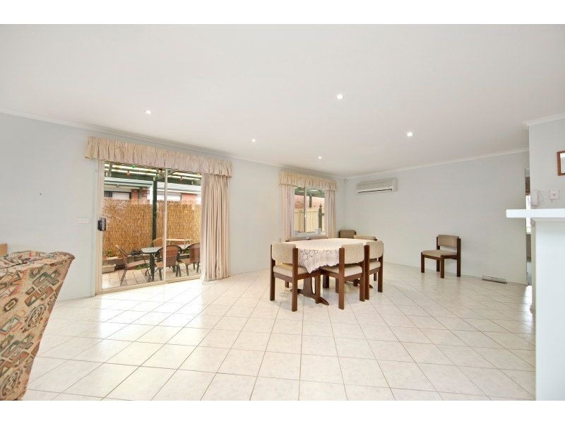 24 Kelly Drive, Langwarrin VIC 3910