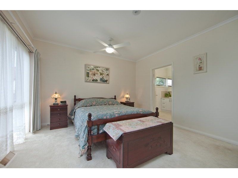 27 Stevens Road, Langwarrin VIC 3910