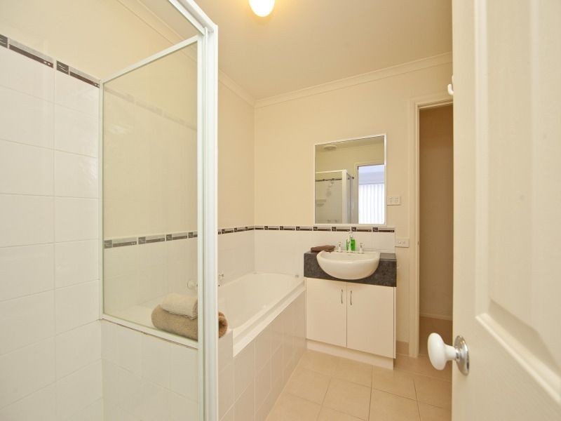 5/60 Sunnyvale Drive, Langwarrin VIC 3910