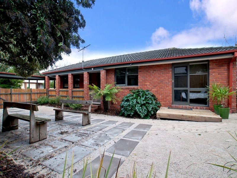 27 Beech Street, Langwarrin VIC 3910