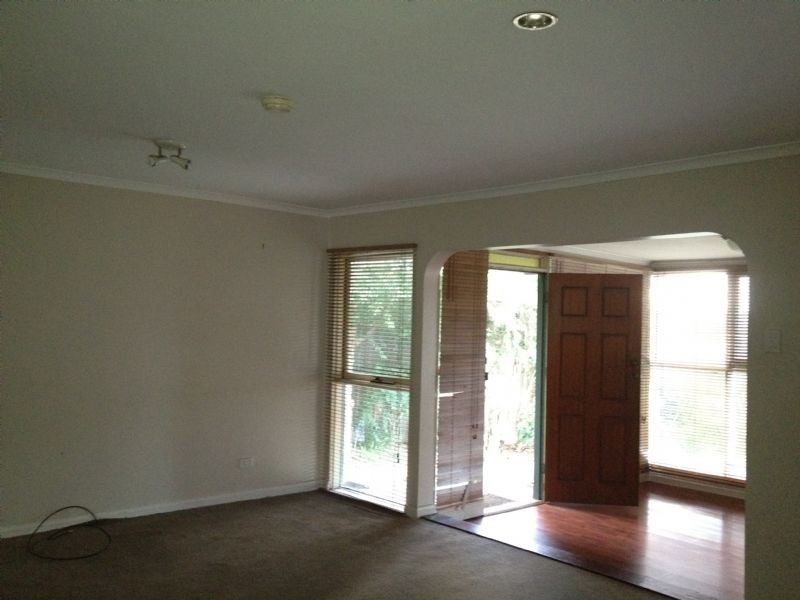33 Quarry Road, Langwarrin VIC 3910