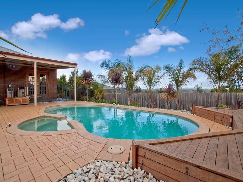 3 Bottlebrush Court, Langwarrin VIC 3910