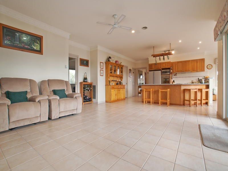 3 Bottlebrush Court, Langwarrin VIC 3910