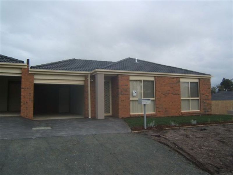 2/99 Cranhaven Road, Langwarrin VIC 3910