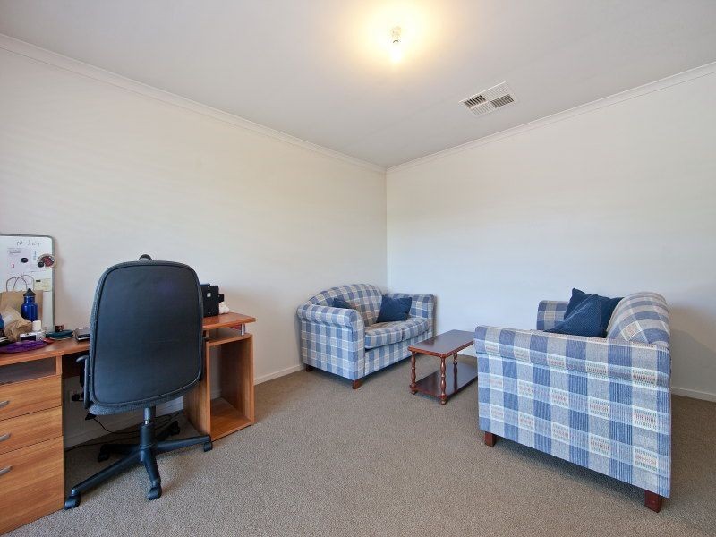 6 Norval Place, Langwarrin VIC 3910