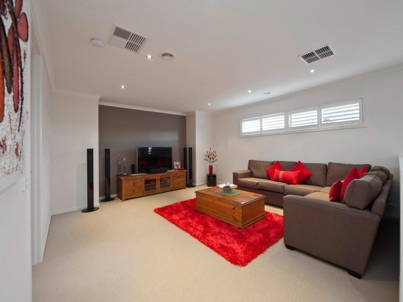 40 Black Wallaby Drive, Langwarrin VIC 3910