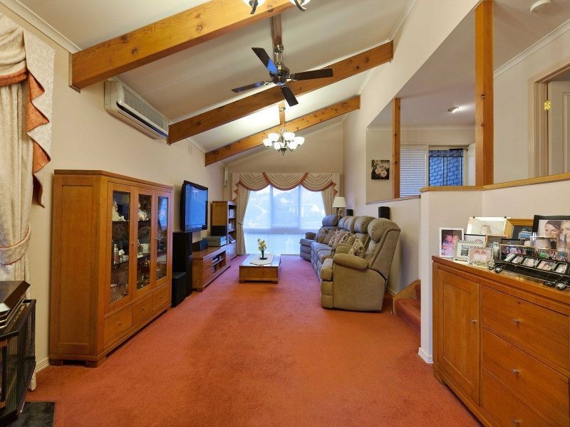 6 Briar Court, Langwarrin VIC 3910