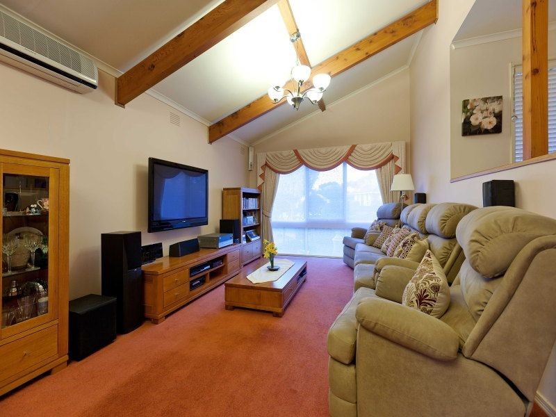 6 Briar Court, Langwarrin VIC 3910