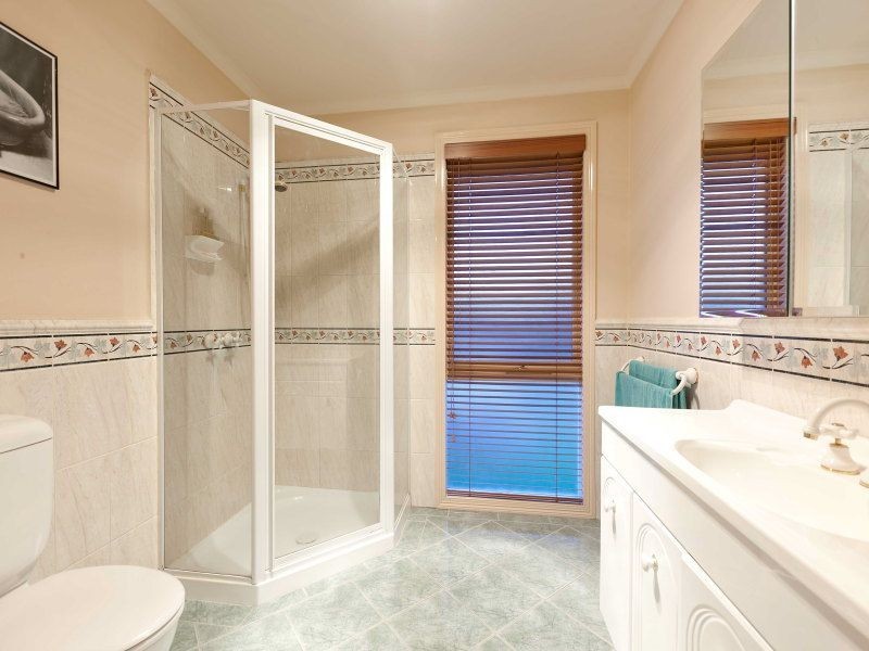 6 Briar Court, Langwarrin VIC 3910