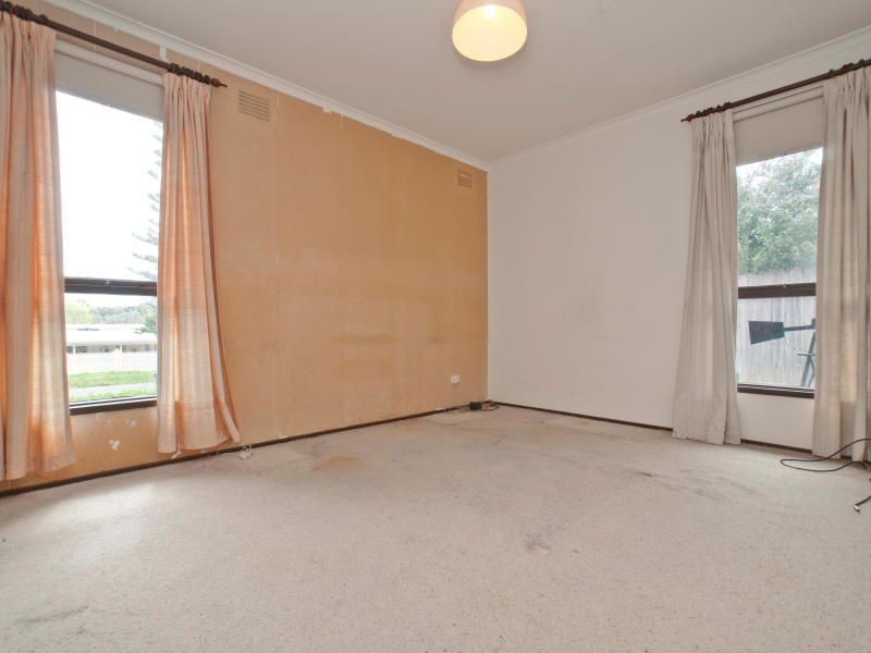 24 Beech Street, Langwarrin VIC 3910