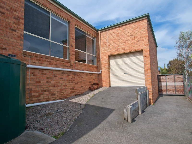 1 Bottlebrush Court, Langwarrin VIC 3910