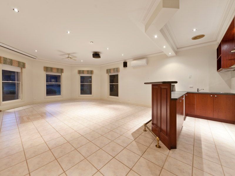 39 Leisureland Drive, Langwarrin VIC 3910