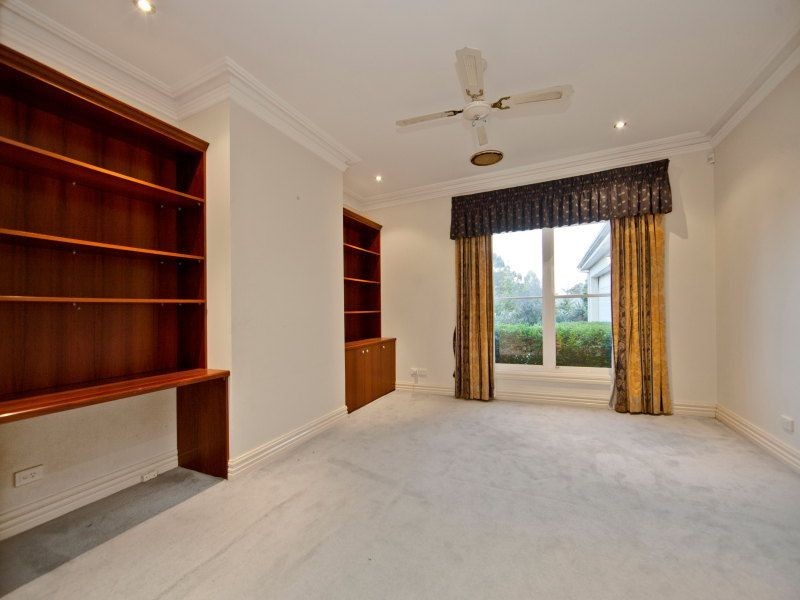 39 Leisureland Drive, Langwarrin VIC 3910