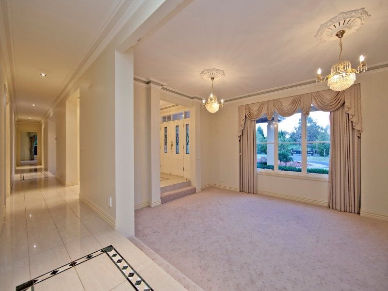 39 Leisureland Drive, Langwarrin VIC 3910