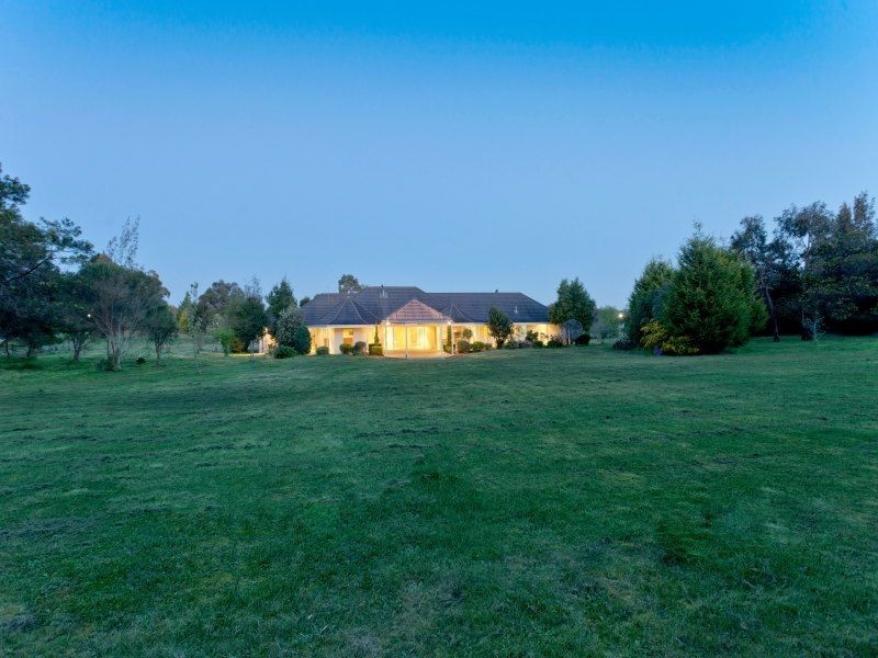 39 Leisureland Drive, Langwarrin VIC 3910