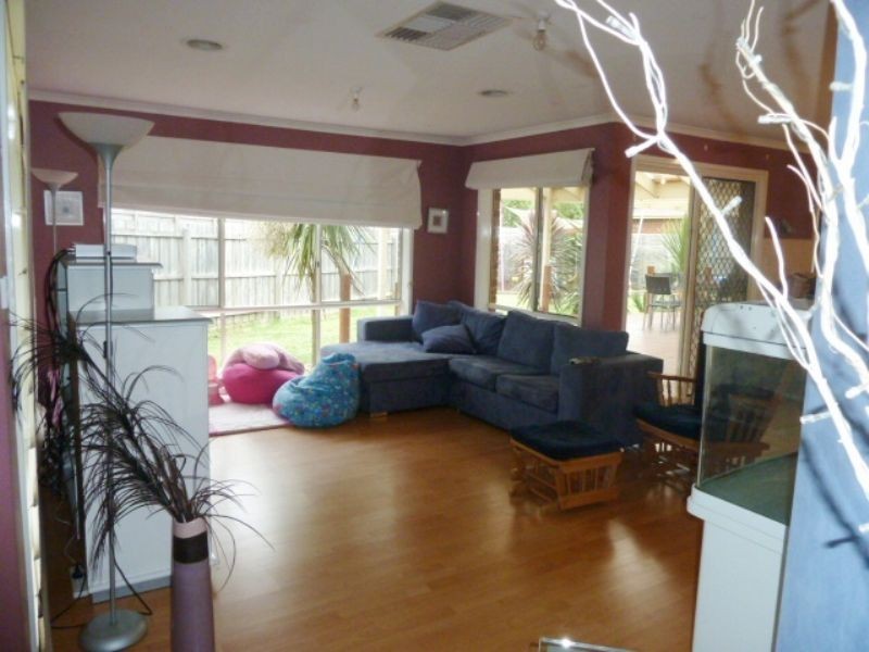 28 Landhill Close, Langwarrin VIC 3910