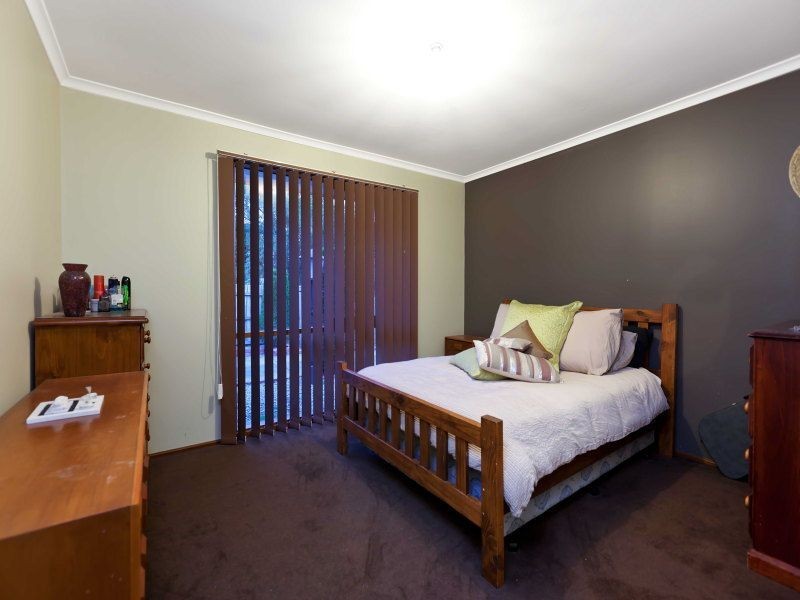 8 Leonard Drive, Langwarrin VIC 3910