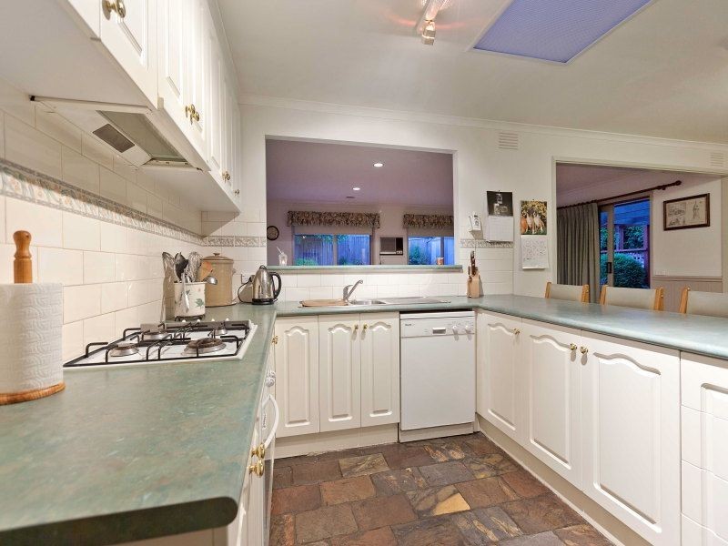 42 Sycamore Street, Langwarrin VIC 3910