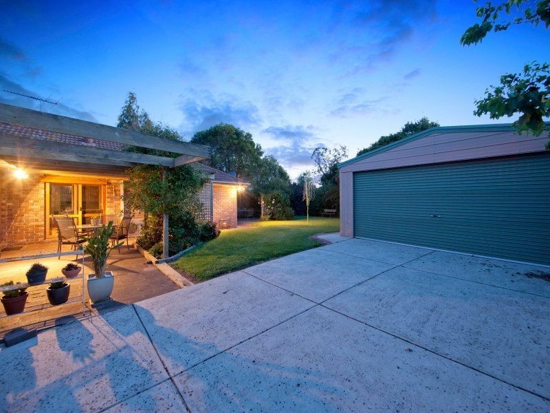 90 Burgess Drive, Langwarrin VIC 3910