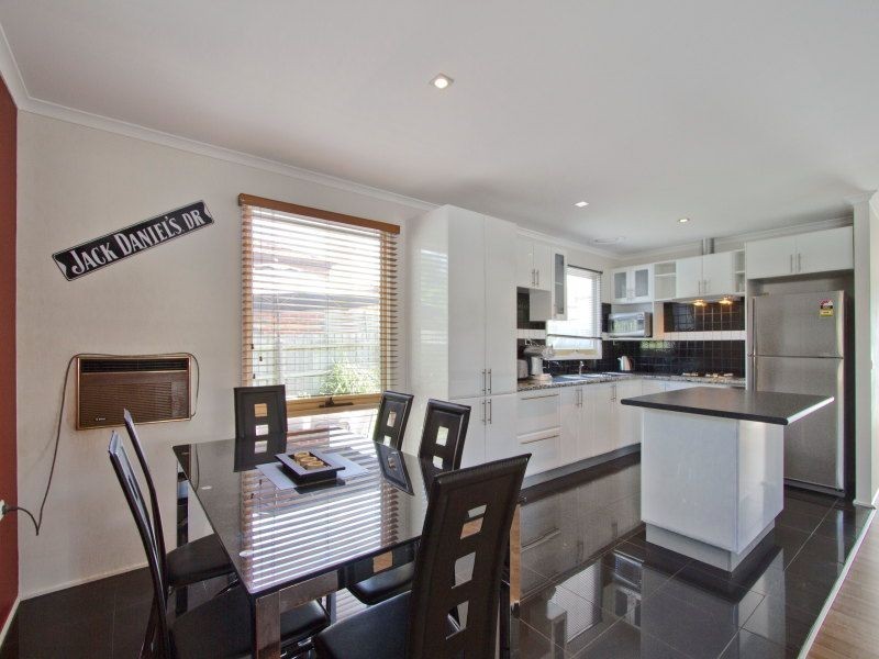 5a Greenacres Court, Langwarrin VIC 3910