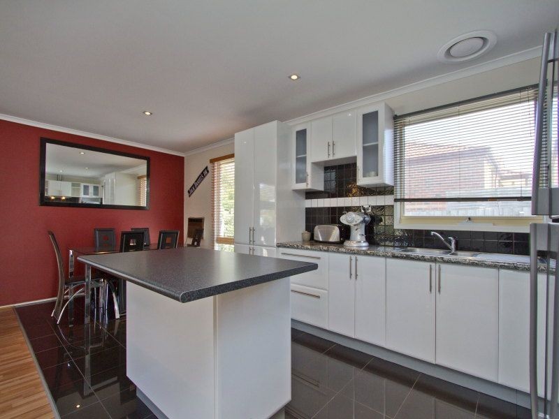 5a Greenacres Court, Langwarrin VIC 3910