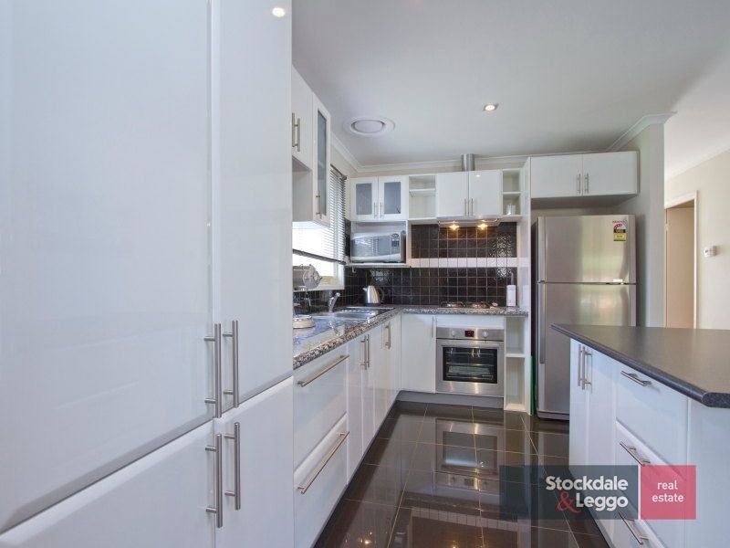 5a Greenacres Court, Langwarrin VIC 3910