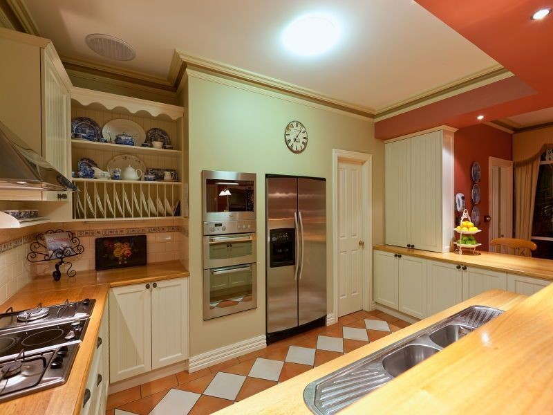 675 Robinsons Road, Langwarrin South VIC 3911