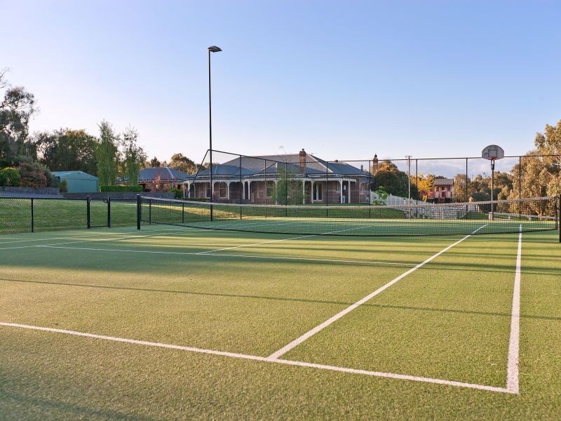 675 Robinsons Road, Langwarrin South VIC 3911