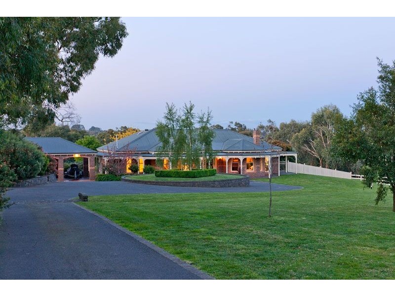 675 Robinsons Road, Langwarrin South VIC 3911