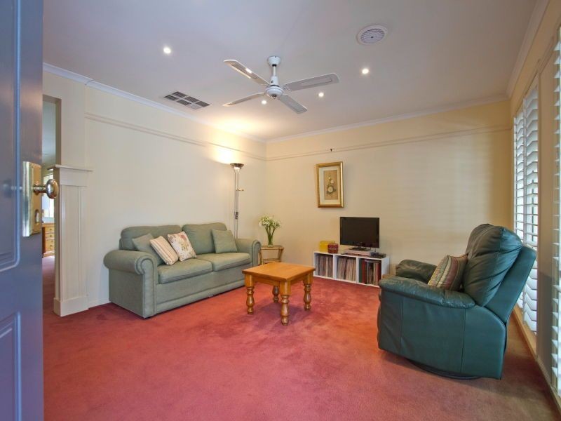 28 South Gateway, Langwarrin VIC 3910