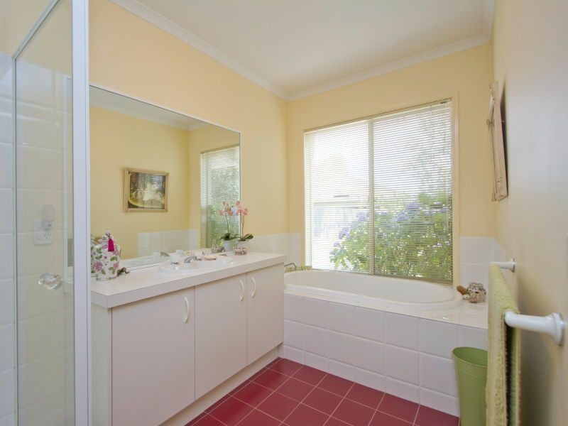 28 South Gateway, Langwarrin VIC 3910