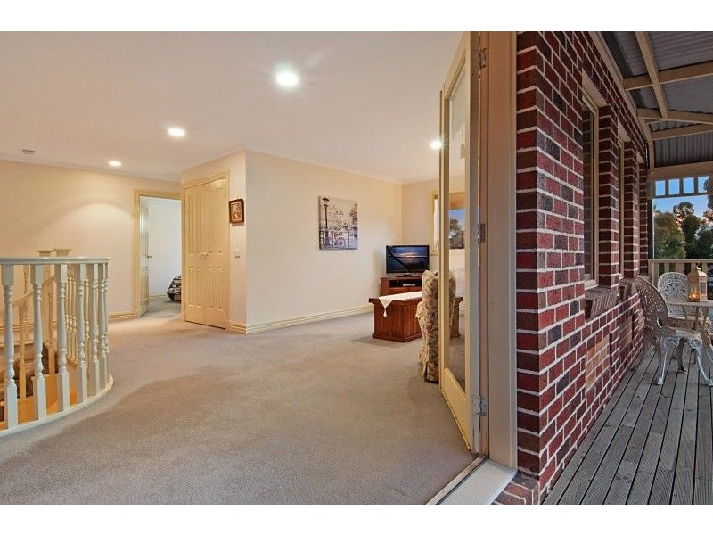 2 Newton Avenue, Langwarrin South VIC 3911