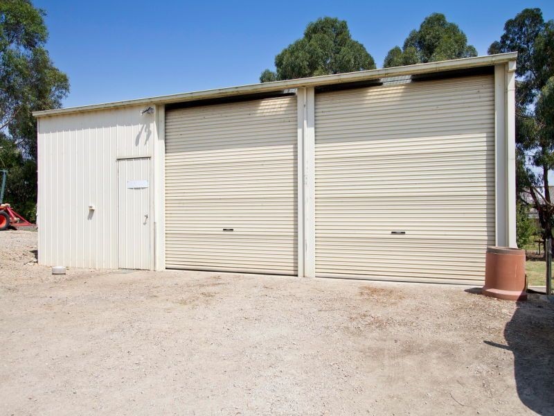 2 Newton Avenue, Langwarrin South VIC 3911