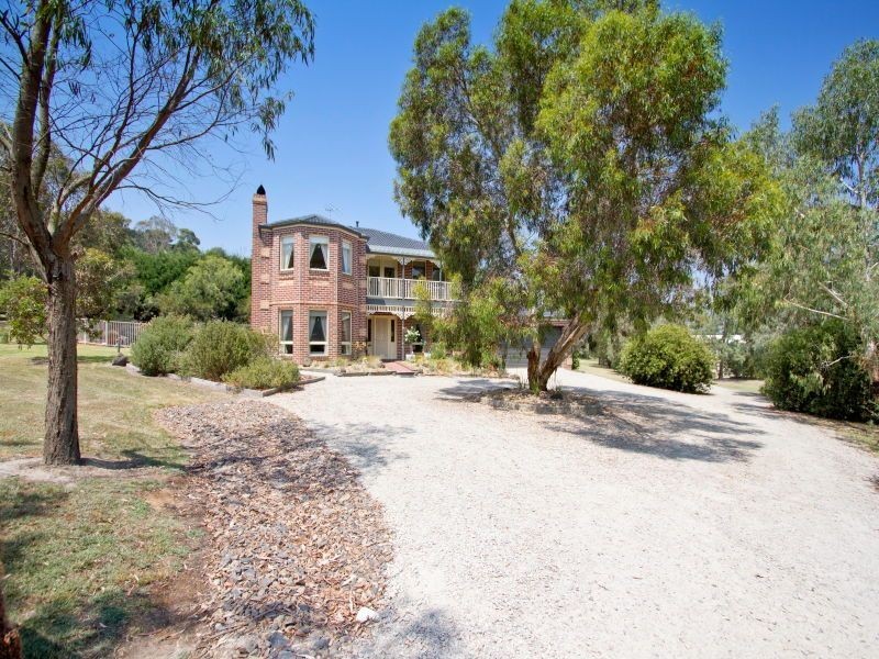 2 Newton Avenue, Langwarrin South VIC 3911