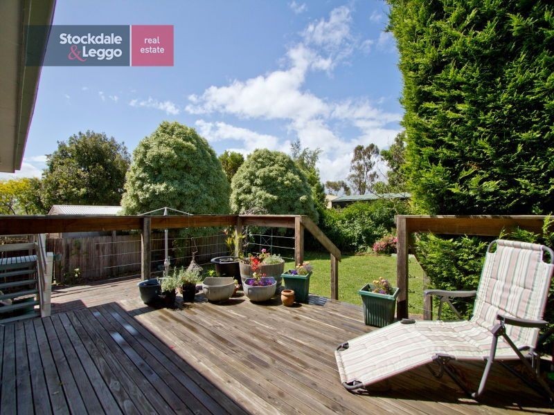 22 Burgess Drive, Langwarrin VIC 3910