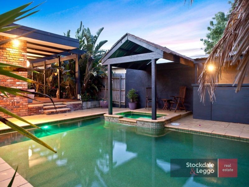 10 Paterson Ave, Langwarrin VIC 3910