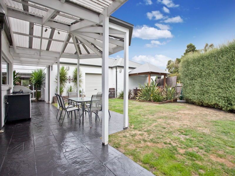 60 Huntingtower Crescent, Langwarrin VIC 3910
