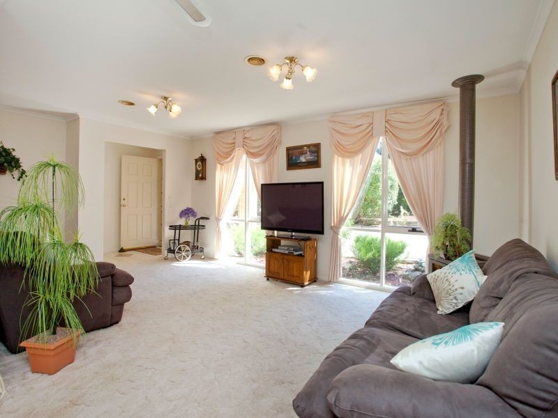 250 Warrandyte Road (Chiltern Rise), Langwarrin VIC 3910