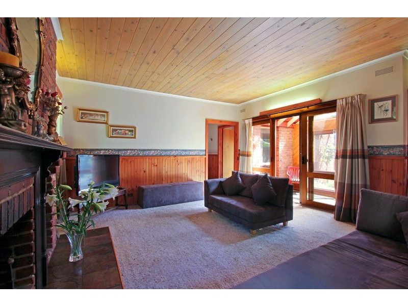 33 Cedar Street, Langwarrin VIC 3910