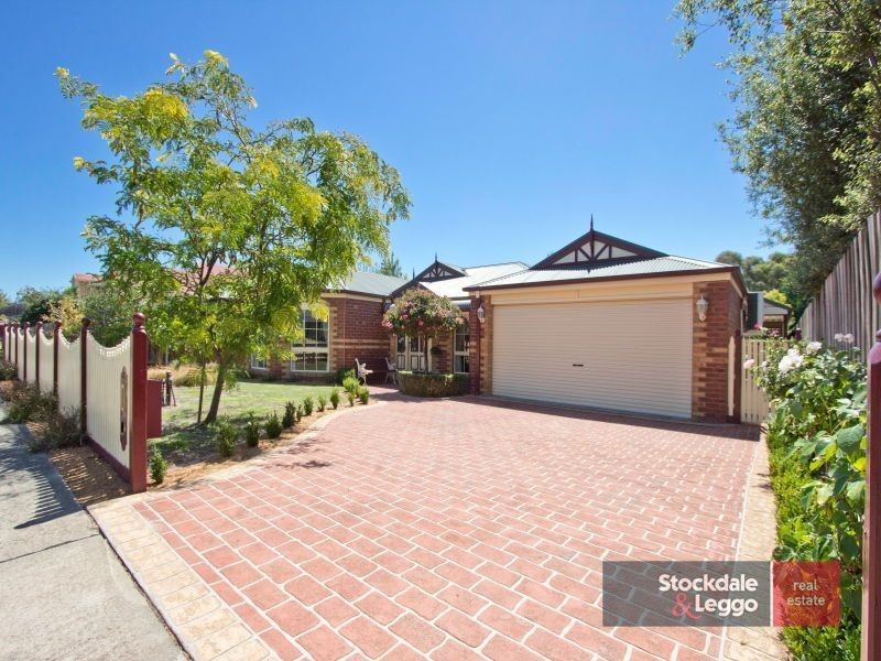 13 Bottlebrush Court, Langwarrin VIC 3910